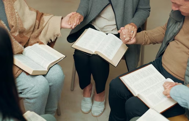 praying (1)
